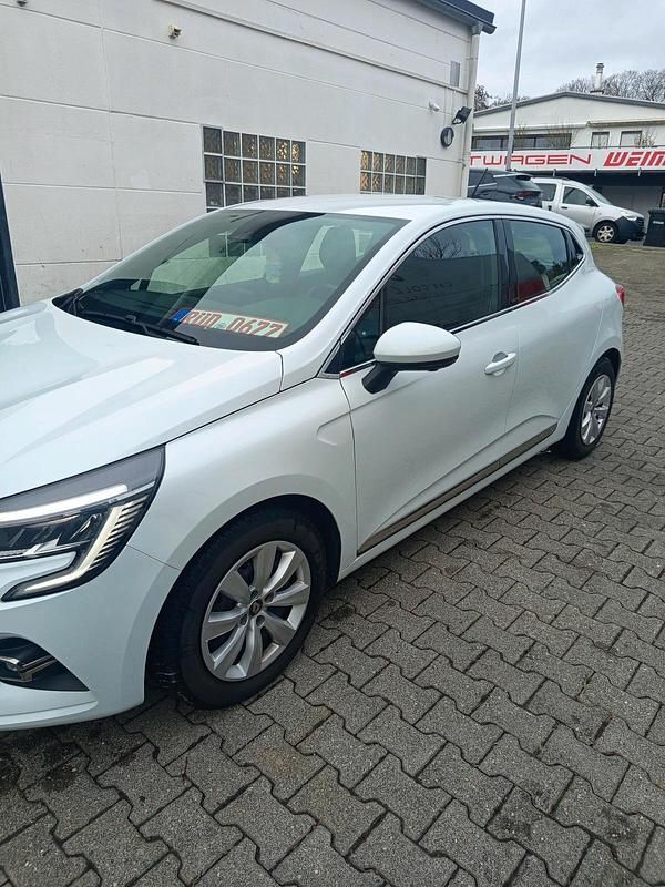 Gebraucht Renault Clio V 140 PS (102 kW) 2020 Weiß Kleinwagen