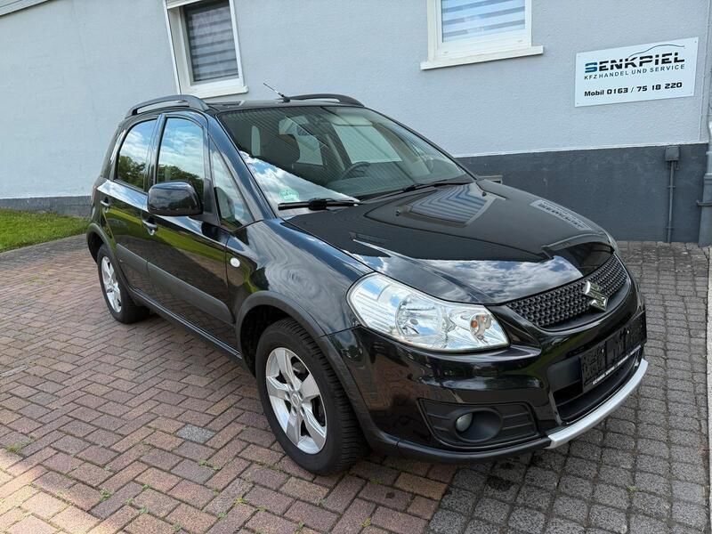 Schwarz Gebraucht 2011 Suzuki SX4 Kleinwagen | 5.990 € (Fairer Preis) - Bild 1/4