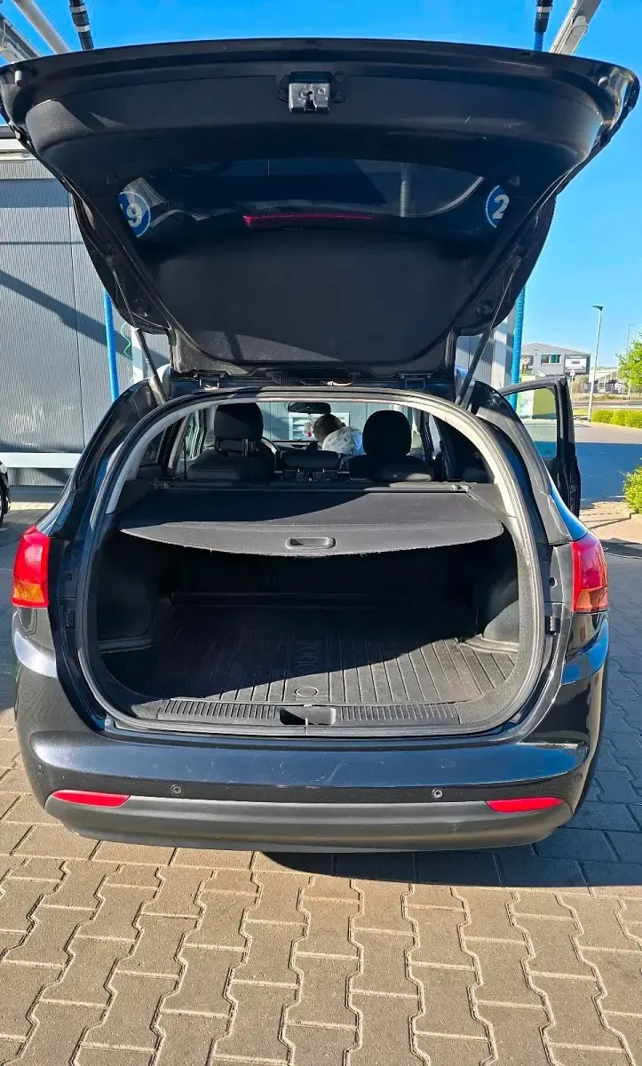 Gebraucht Kia Ceed 2014 Schwarz Kleinwagen