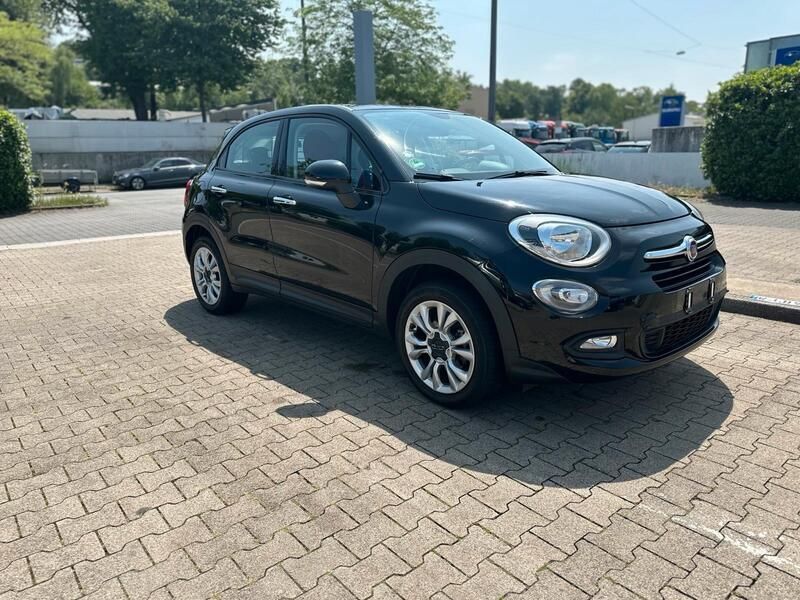 Schwarz Gebraucht 2015 Fiat 500X Pop Star SUV | 10.000 € (Fairer Preis) - Bild 1/4