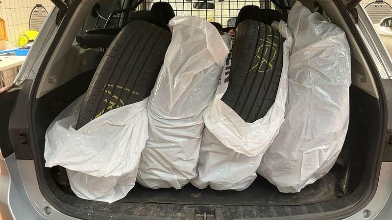 Gebraucht Subaru Forester Active 150 PS (110 kW) 2020 Silber SUV