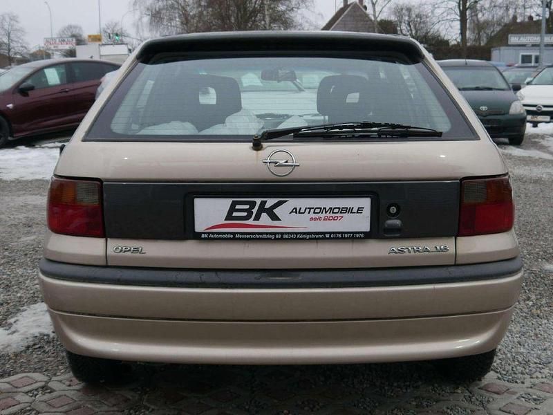 Gebraucht Opel Astra 75 PS (55 kW) 1997 Beige Kombi