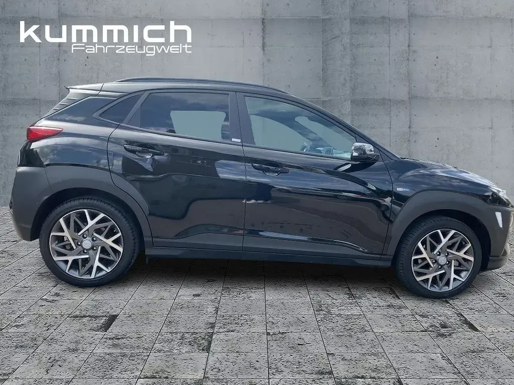 Gebraucht Hyundai Kona 105 PS (77 kW) 2020 Schwarz SUV