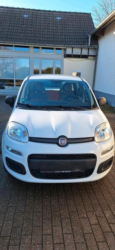 Weiß Gebraucht 2016 Fiat Panda Kleinwagen | 5.200 € (Guter Preis) - Bild 1/4