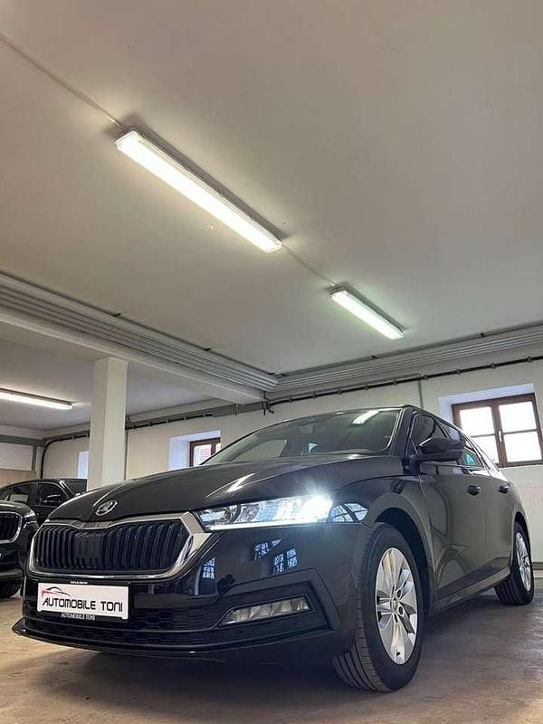 Gebraucht Skoda Octavia 116 PS (85 kW) 2021 Schwarz Limousine
