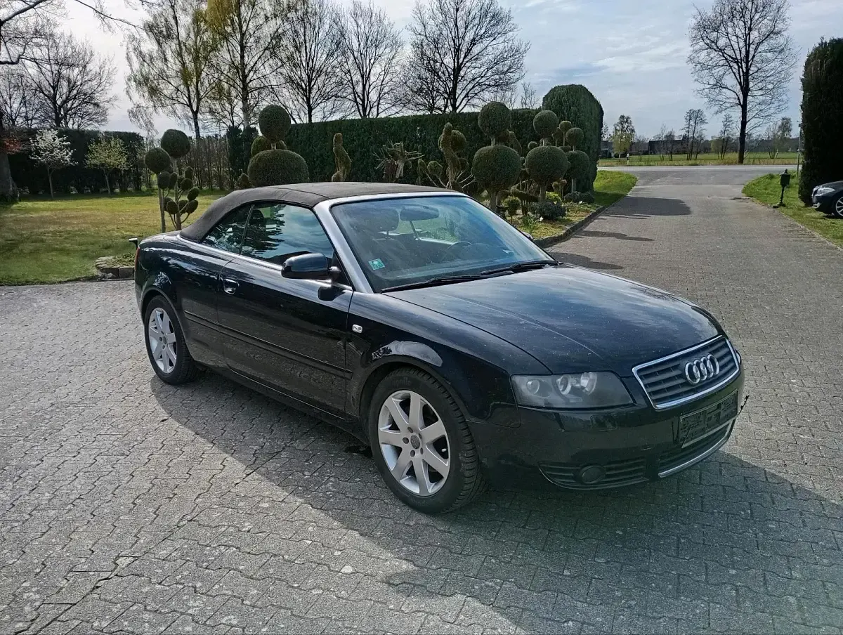Gebraucht Audi A4 Cabriolet 165 PS (121 kW) 2003 Blau Cabrio