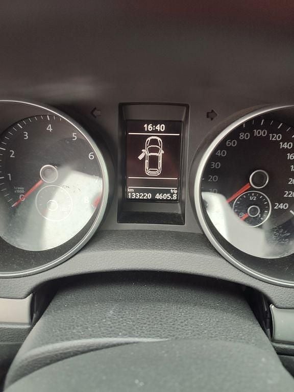 Gebraucht VW Golf Cabriolet 122 PS (89 kW) 2013 Schwarz Cabrio