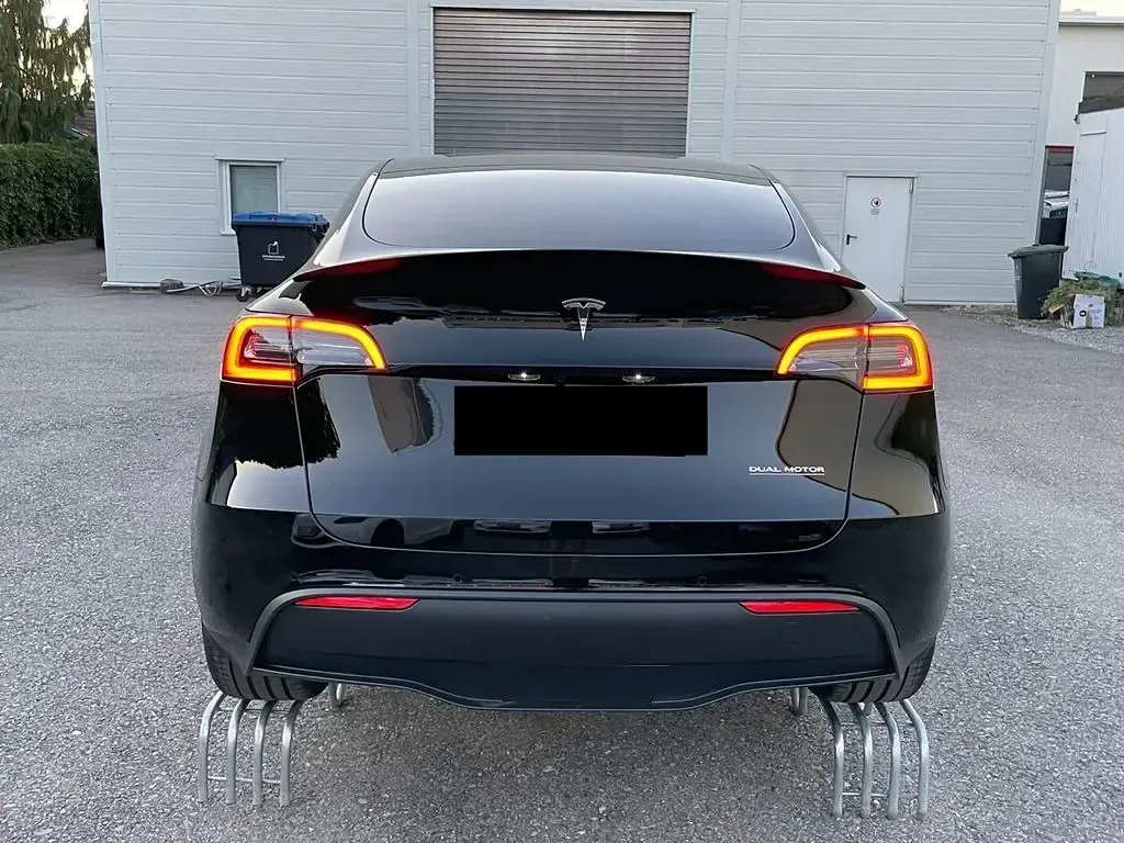 Usado Tesla Model Y Performance 392 kW (534 CV) 2024 Negro SUV