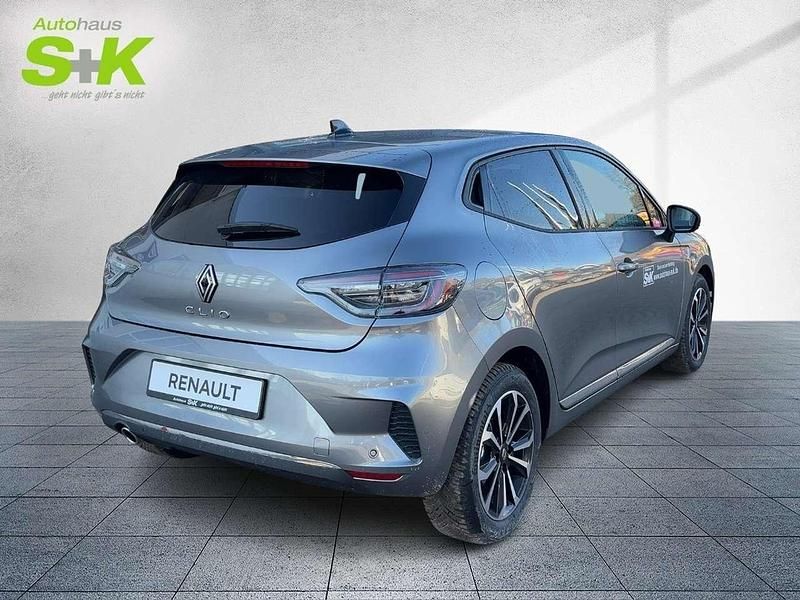 Gebraucht Renault Clio V Techno 92 PS (67 kW) 2025 Grau Limousine