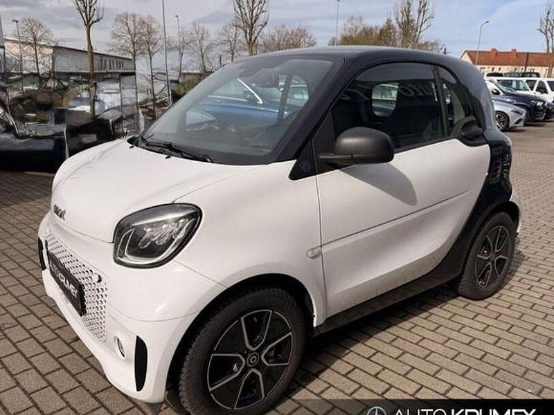 Gebraucht Smart ForTwo Electric Drive 60 kW (82 PS) 2024 Bodypanels in white Coupé