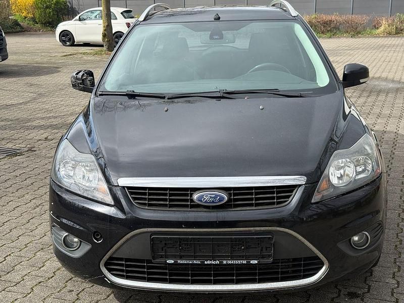 Używany Ford Focus Titanium 109 KM (80 kW) 2010 Czarny Kombi