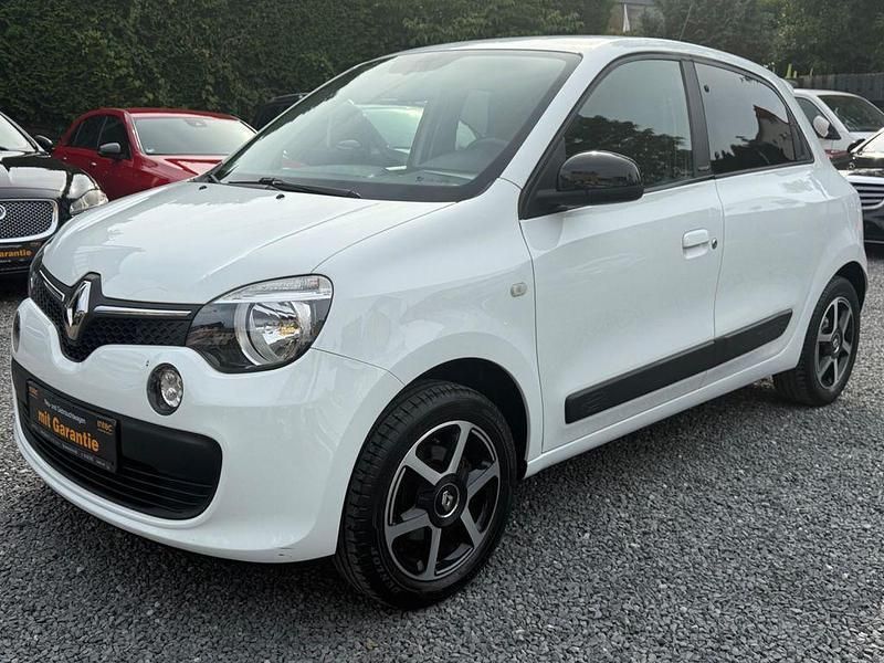 Weiß Gebraucht 2017 Renault Twingo Kleinwagen | 6.499 € (Fairer Preis) - Bild 1/4