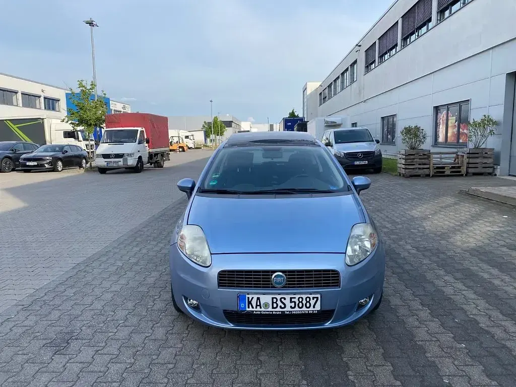 Gebraucht Fiat Punto Dynamic 80 PS (58 kW) 2006 Blau Kleinwagen