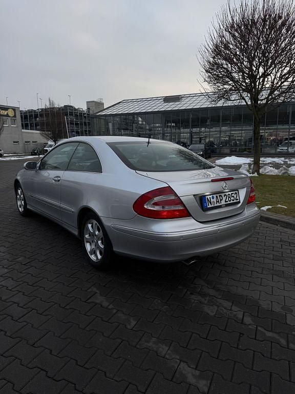 Gebraucht Mercedes CLK200 Elegance 163 PS (119 kW) 2002 Silber Coupé