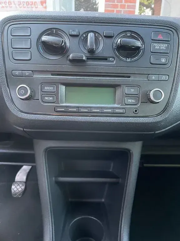 Gebraucht Skoda Citigo Active 60 PS (44 kW) 2012 Schwarz Kleinwagen