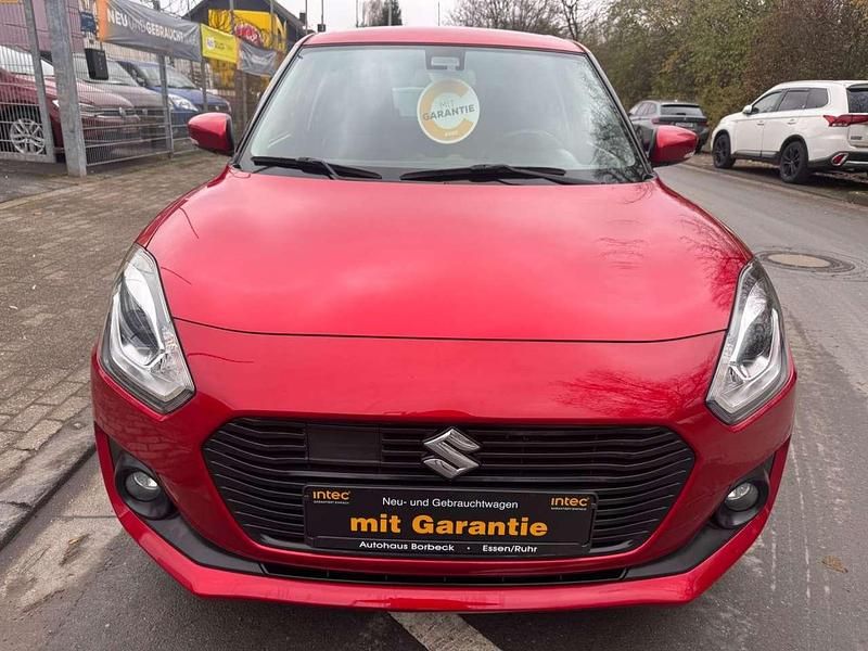 Gebraucht Suzuki Swift 111 PS (81 kW) 2019 Rot Kleinwagen