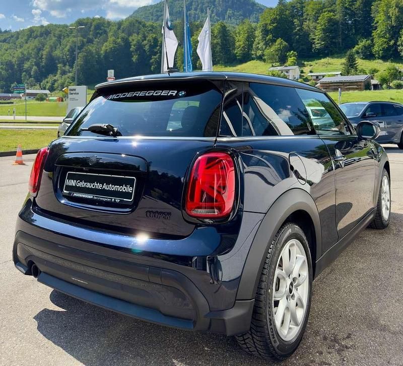 Gebraucht Mini Cooper 136 PS (100 kW) 2023 Schwarz Kleinwagen