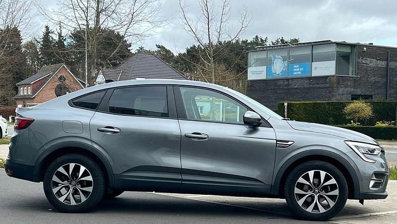 Gebraucht Renault Arkana Evolution 140 PS (102 kW) 2023 Grau SUV