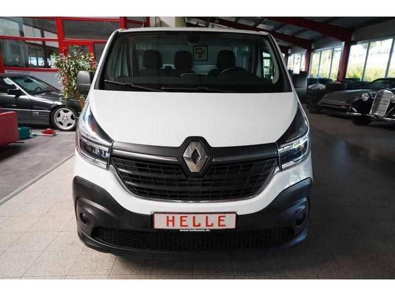 Gebraucht Renault Trafic Komfort 145 PS (106 kW) 2020 Gletscherweiss Van / Kleinbus