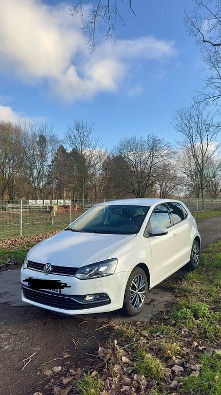 Gebraucht VW Polo Allstar 75 PS (55 kW) 2016 Weiß Limousine