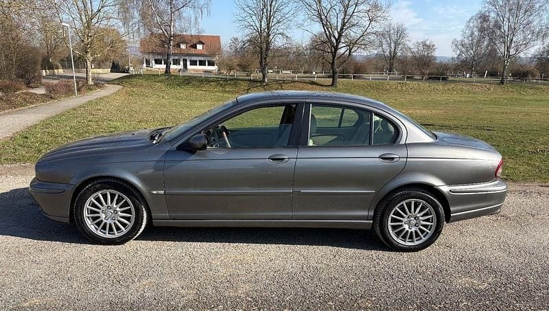 Gebraucht Jaguar X-type 131 PS (96 kW) 2007 Grau Limousine