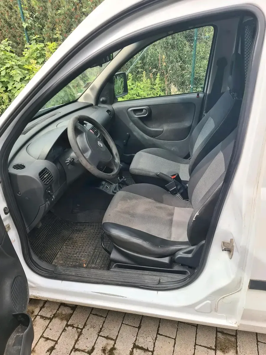 Gebraucht Opel Combo 75 PS (55 kW) 2007 Weiß Van / Kleinbus