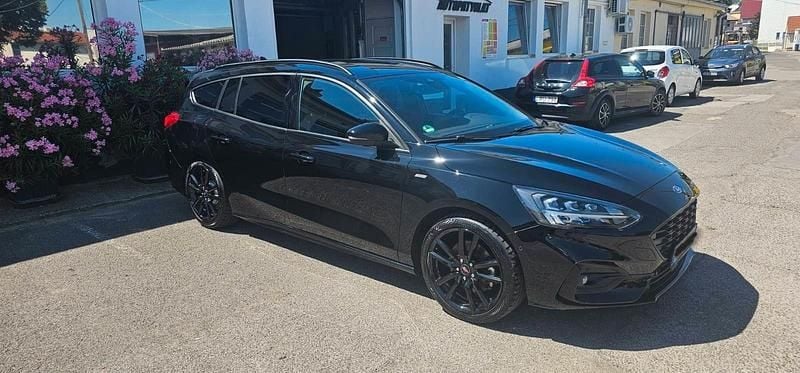 Gebraucht Ford Focus ST-Line 150 PS (110 kW) 2019 Schwarz Kombi