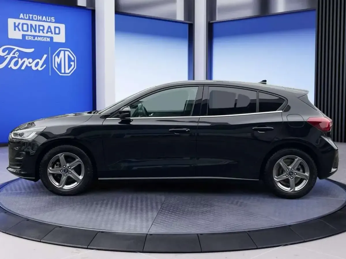 Brugt Ford Focus Style 125 HK (91 kW) 2024 Sort Sedan