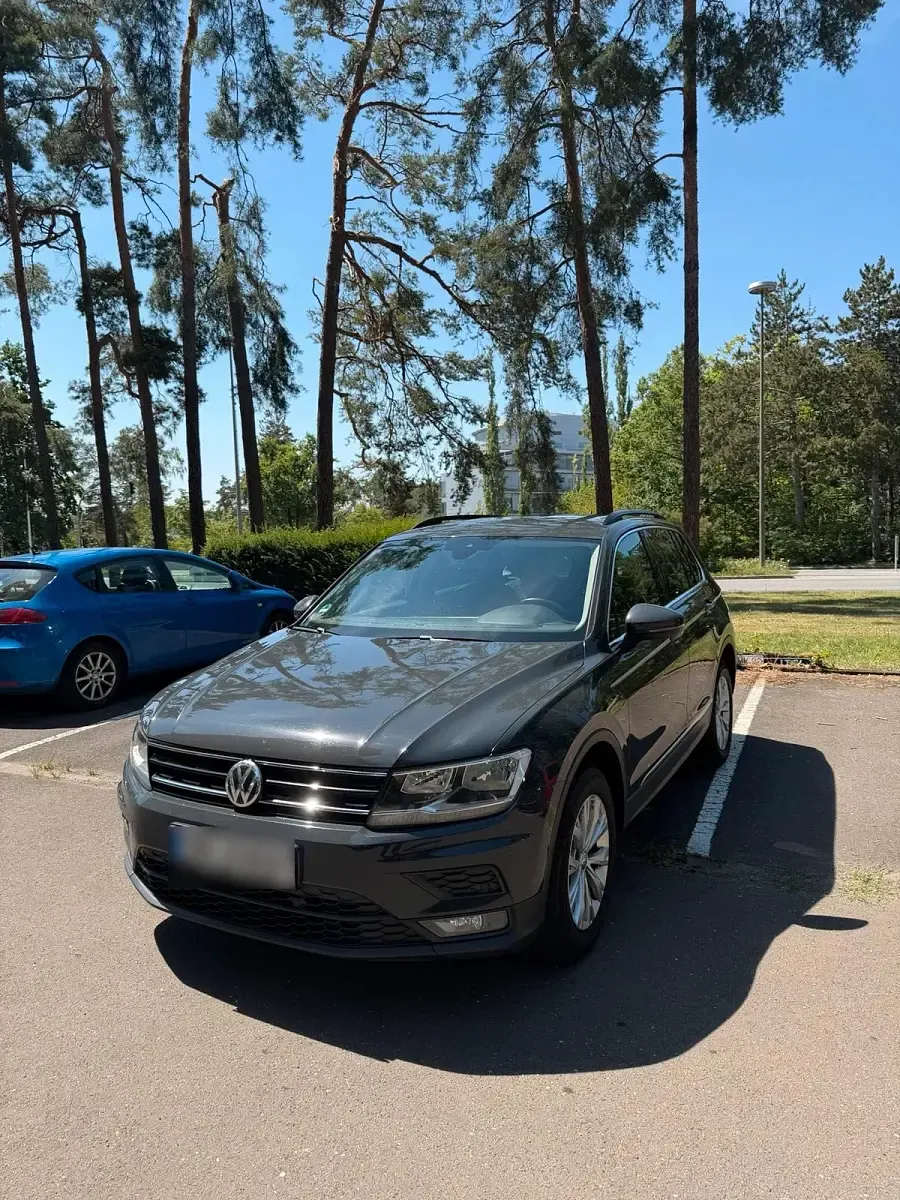 Gebraucht VW Tiguan Comfortline 150 PS (110 kW) 2018 Grau SUV
