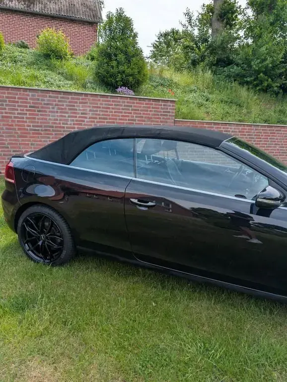 Gebraucht VW Golf Cabriolet 160 PS (117 kW) 2012 Schwarz Cabrio