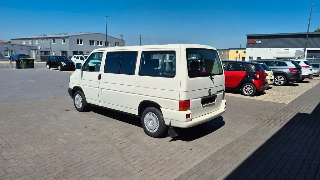 Gebraucht VW Caravelle 116 PS (85 kW) 1998 Weiß Van
