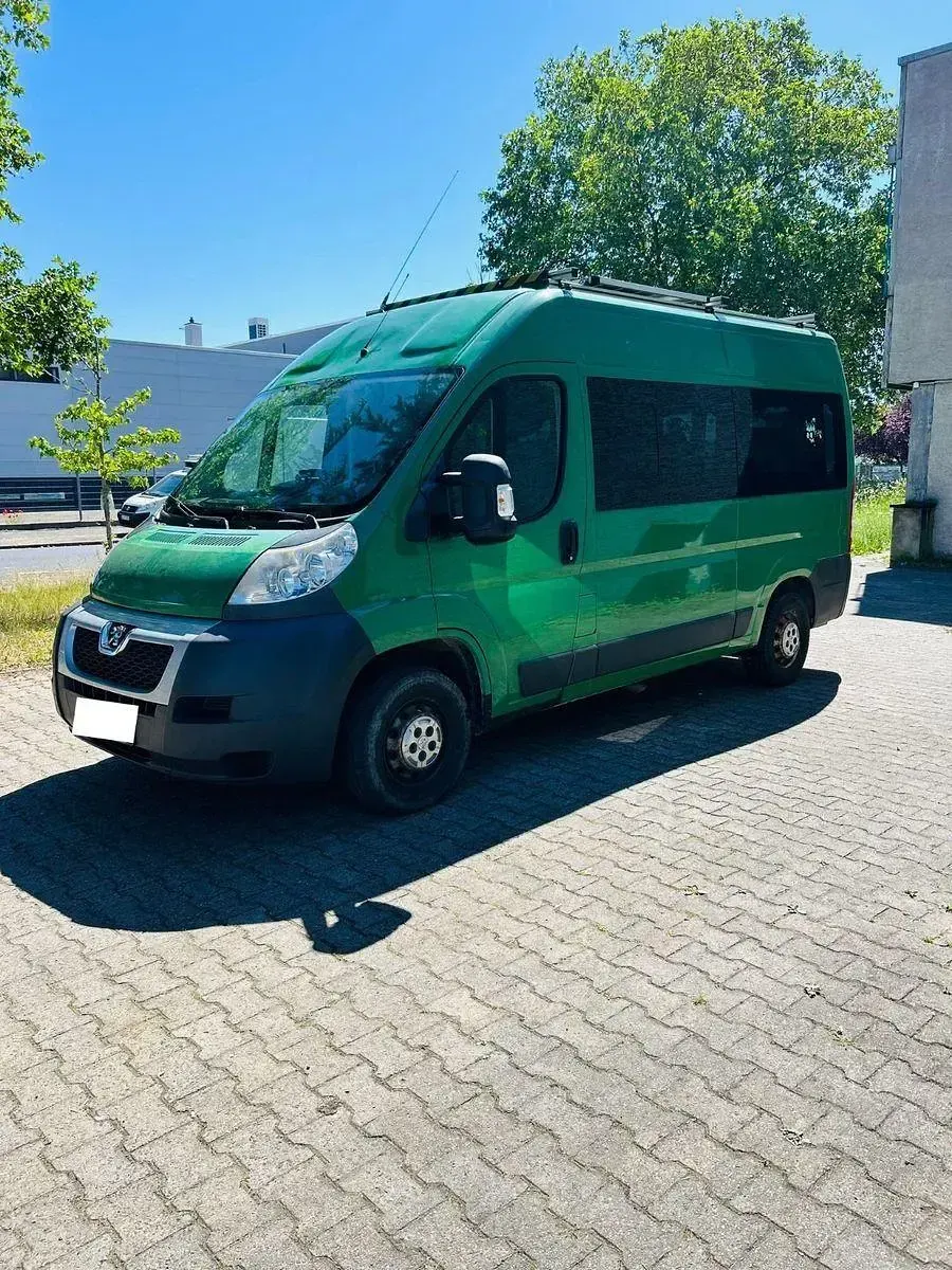 Gebraucht Peugeot Boxer 131 PS (96 kW) 2014 Grün Van