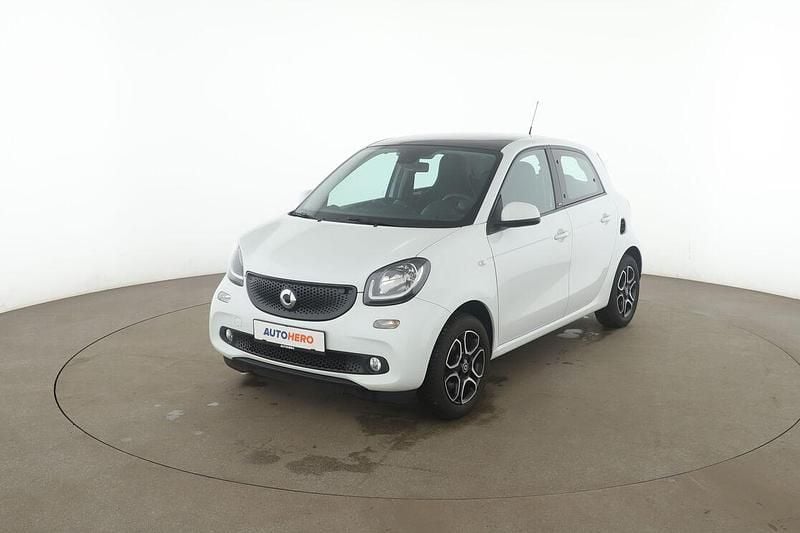 Gebraucht Smart ForFour Basis 90 PS (66 kW) 2019 Weiß Kleinwagen