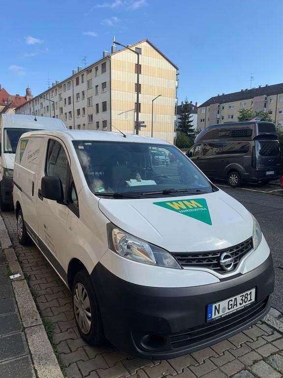 Weiß Gebraucht 2019 Nissan NV200 Van | 7.000 € (Etwas zu teuer) - Bild 1/4
