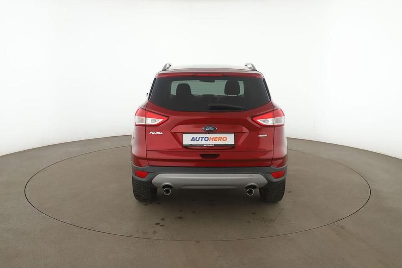 Gebraucht Ford Kuga Titanium 150 PS (110 kW) 2016 Rot SUV