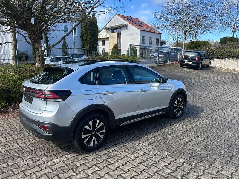 Gebraucht VW Taigo Life 110 PS (80 kW) 2023 Reflexsilber metallic SUV