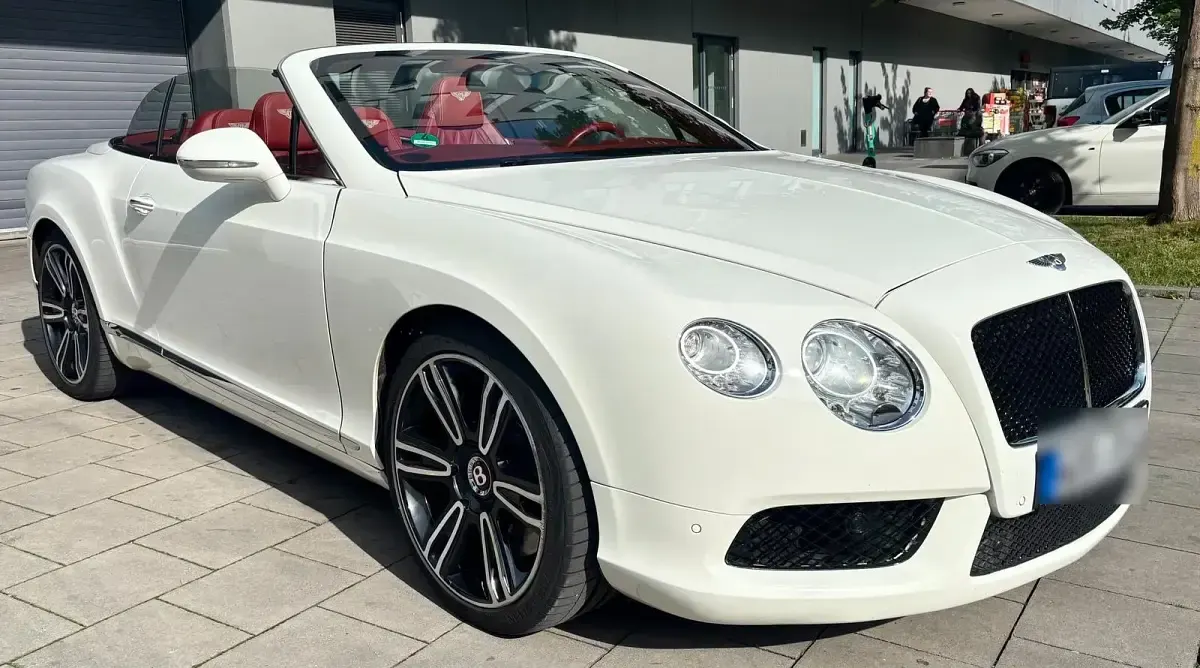 Second-hand Bentley Continental GT Convertible 507 CP (372 kW) 2013 Alb Cabrio