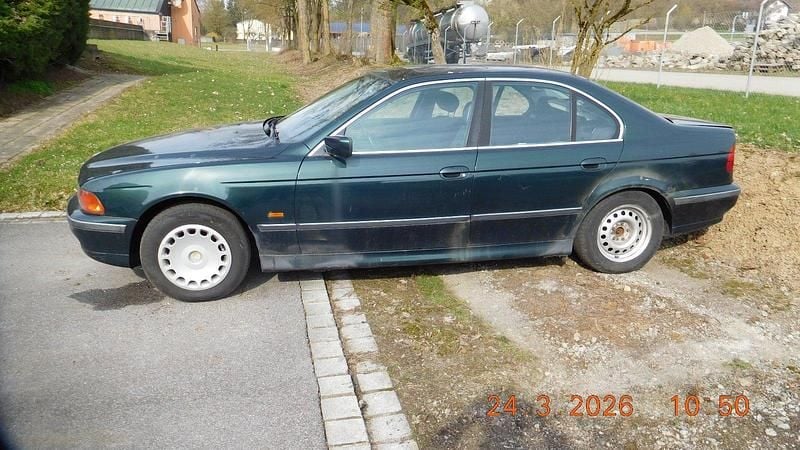 Gebraucht BMW 520 139 PS (102 kW) 2000 Grün Limousine
