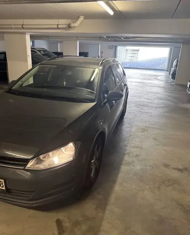Gebraucht VW Golf VII Comfortline 110 PS (80 kW) 2014 Grau Kombi