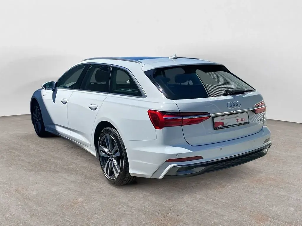 Gebraucht Audi A6 S-Line 245 PS (180 kW) 2024 Weiß Kombi