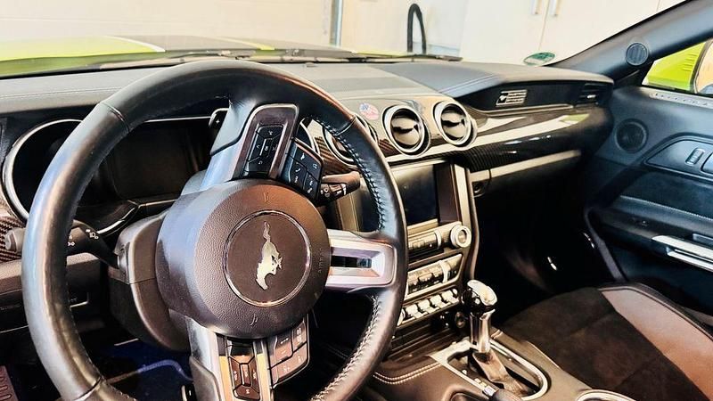 Gebraucht Ford Mustang GT 450 PS (330 kW) 2021 Grün Cabrio