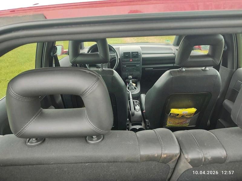 Second-hand Audi A2 S-Line 110 CP (80 kW) 2003 Roșu Hatchback