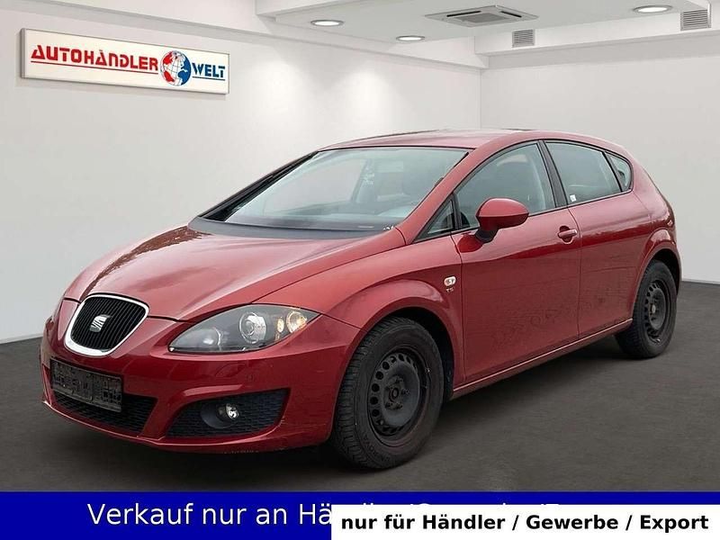 Rot Gebraucht 2010 Seat Leon Style Limousine | 1.799 € (Superpreis) - Bild 1/3