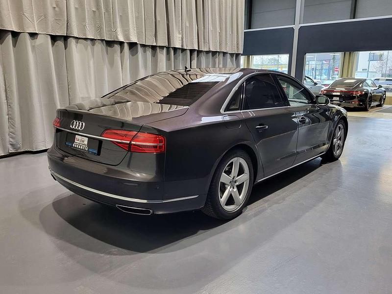 Usata Audi A8 262 CV (192 kW) 2016 Grigio Berlina