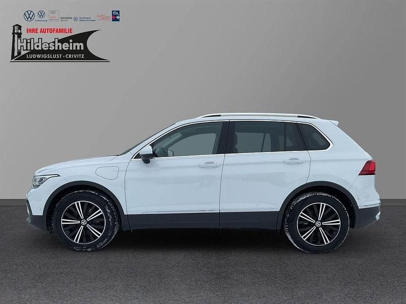 Gebraucht VW Tiguan Elegance 150 PS (110 kW) 2022 Weiß SUV