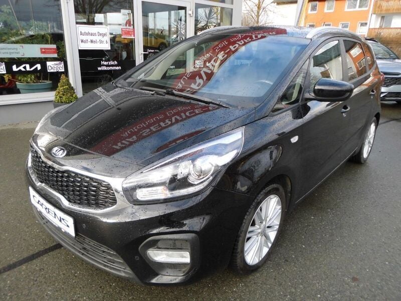 Schwarz Gebraucht 2017 Kia Carens DREAM-TEAM Edition Van / Kleinbus | 12.890 € (Teuer) - Bild 1/4
