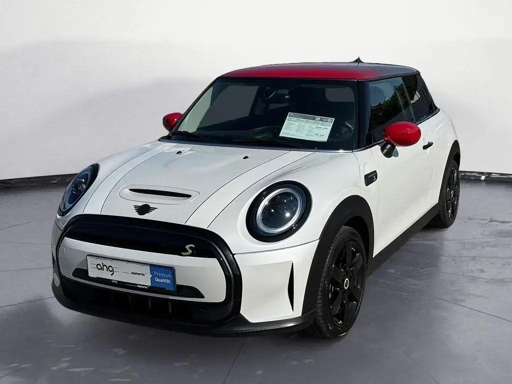 Gebraucht Mini Cooper SE Classic 135 kW (184 PS) 2023 Weiß Kleinwagen