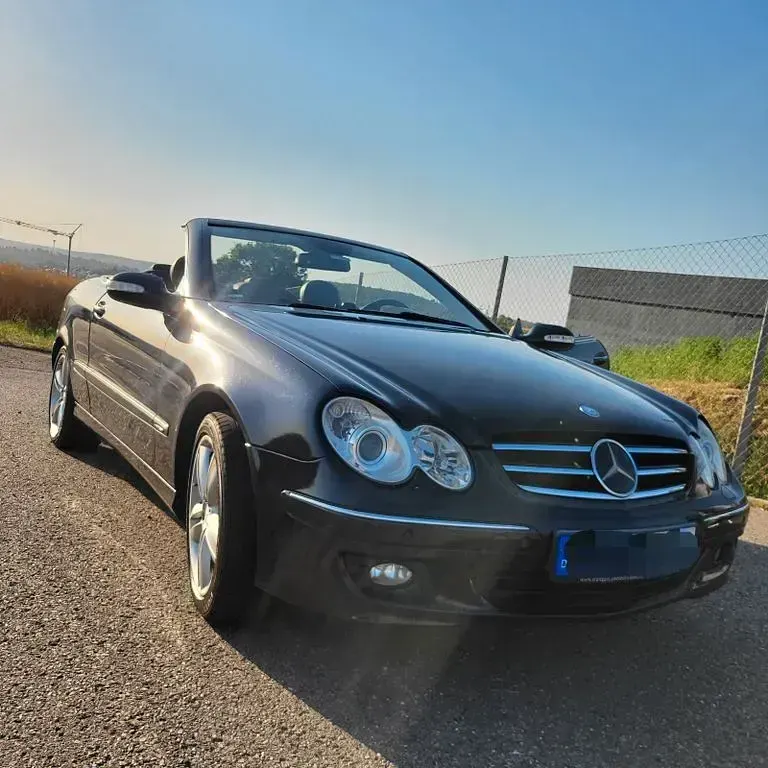 Gebraucht Mercedes CLK350 Avantgarde 272 PS (200 kW) 2007 Cabrio