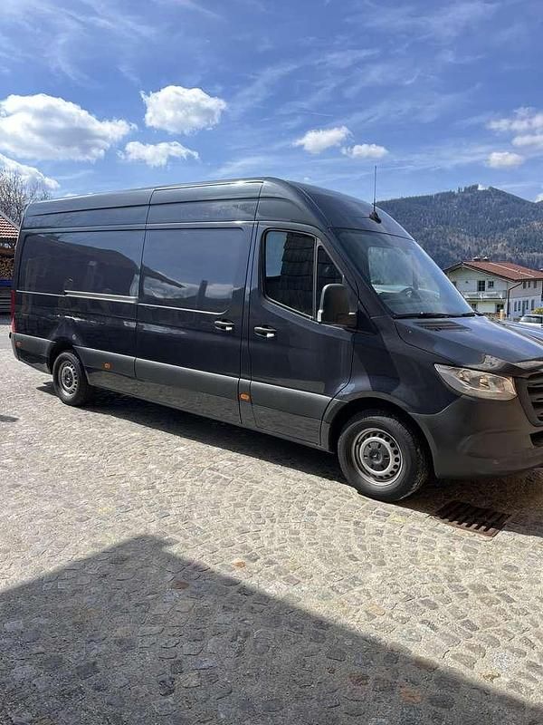 Grau Gebraucht 2019 Mercedes Sprinter Van | 17.500 € - Bild 1/4