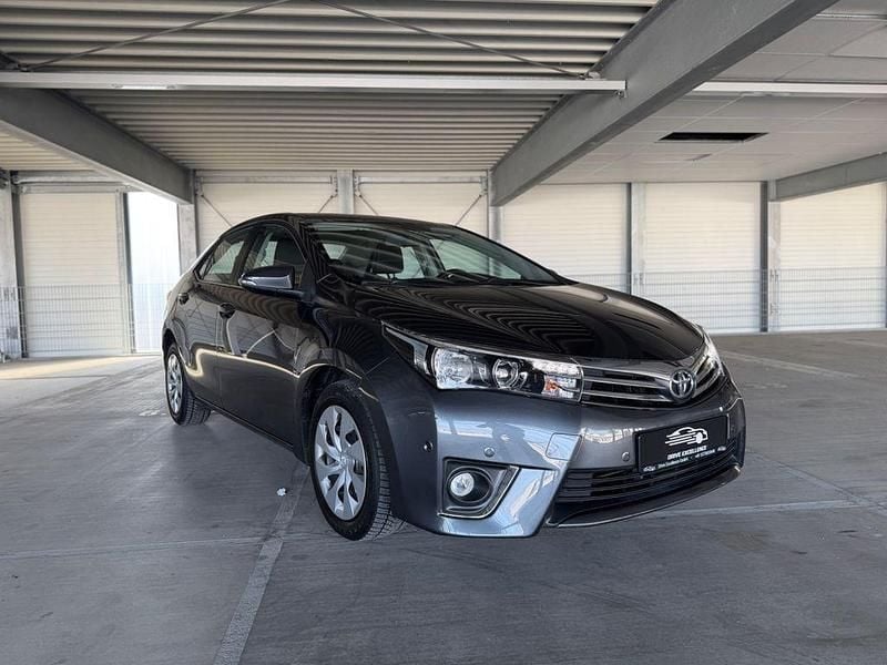 Gebraucht Toyota Corolla 132 PS (97 kW) 2016 Grau Limousine